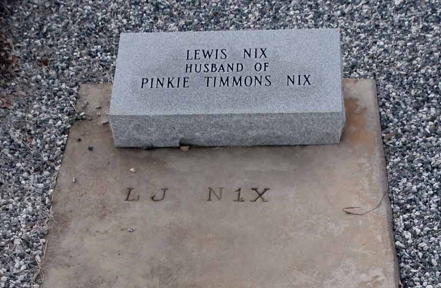 Grave of Lewis Nix
