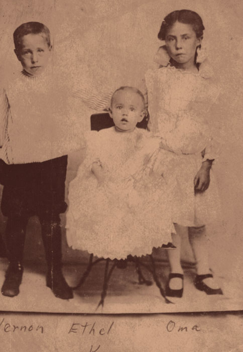 Vernon, Ethel and Oma
