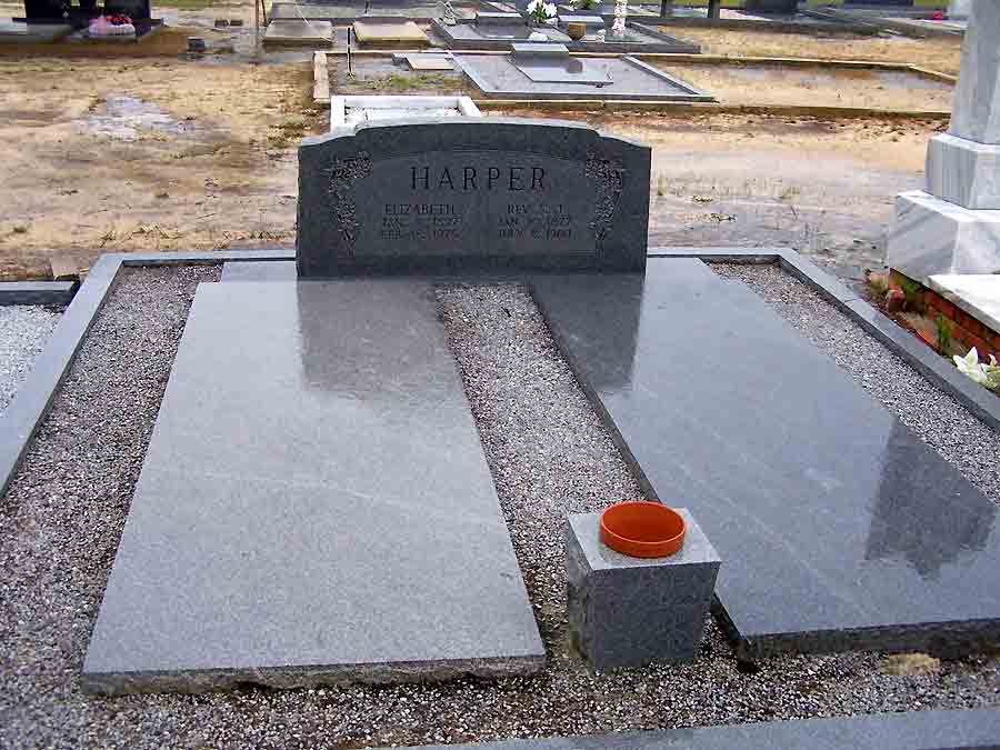 Graves of S.J. and Elizabeth Harper
